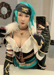 Muay June-Cosplay