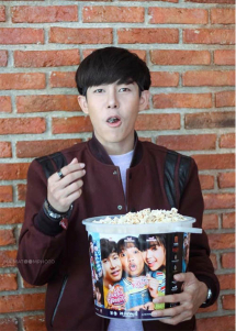 toey_apiwat-Popcorn