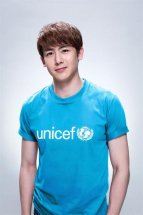 Nichkhun-17