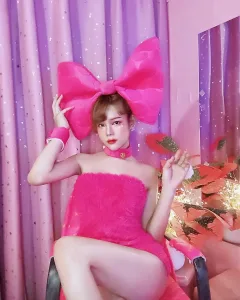 AnyaveeSeenoi22