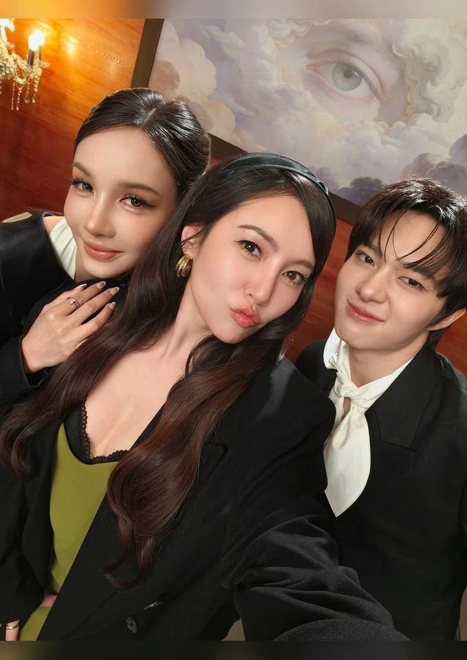 ภาพบุคคลและผลงาน รูปที่ 10