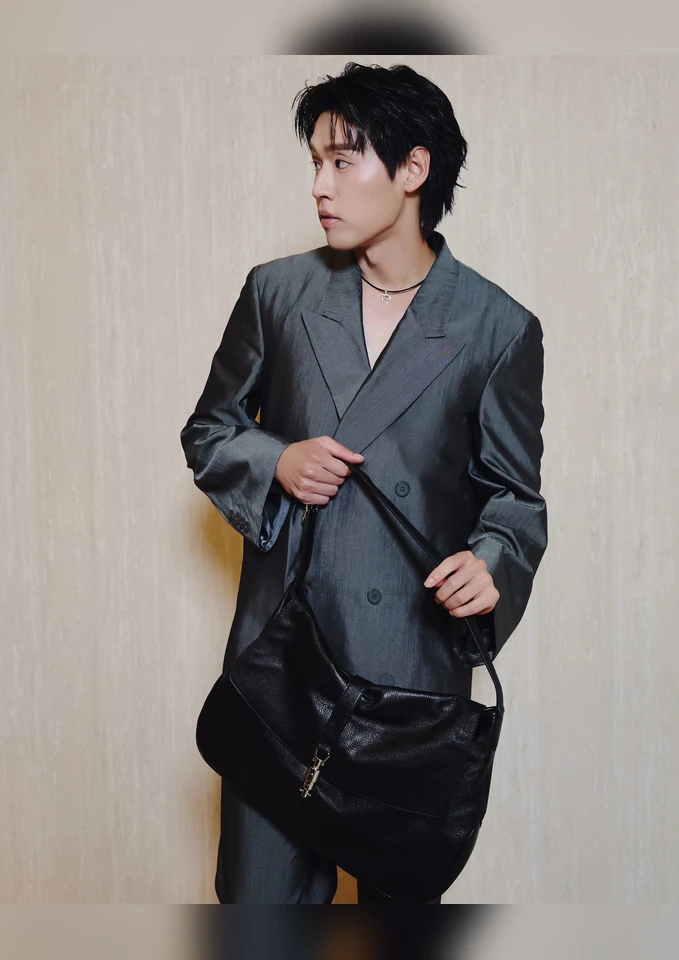 ภาพบุคคลและผลงาน รูปที่ 8