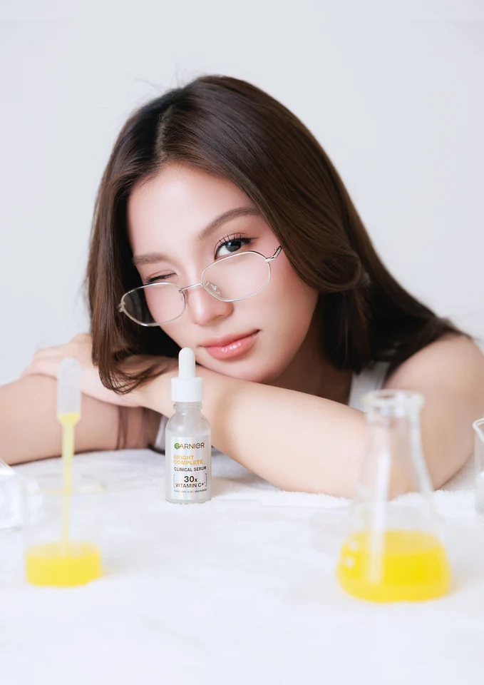 ภาพบุคคลและผลงาน รูปที่ 8
