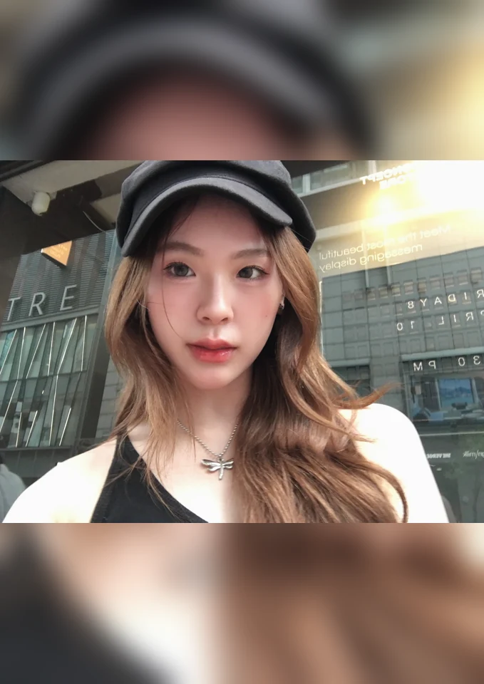 June Wanwimol รูปที่ 2