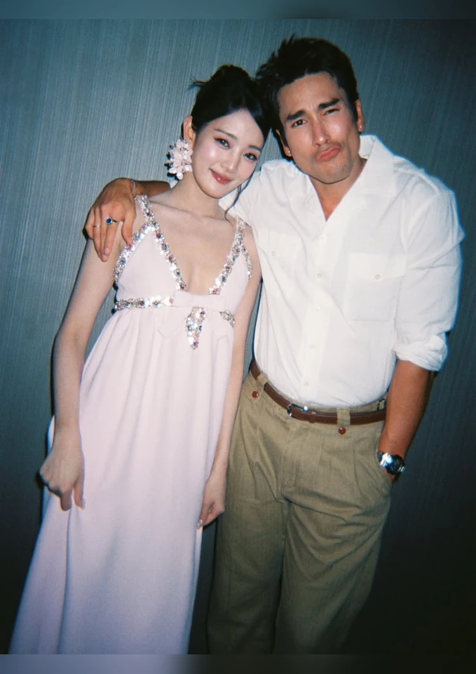 ภาพบุคคลและผลงาน รูปที่ 8