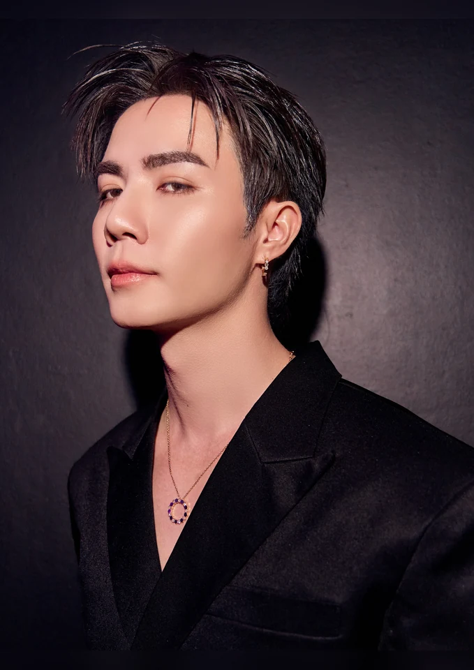 ภาพบุคคลและผลงาน รูปที่ 7