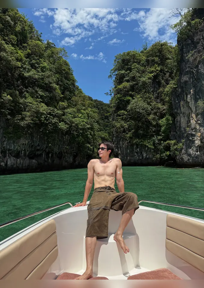ภาพบุคคลและผลงาน รูปที่ 10