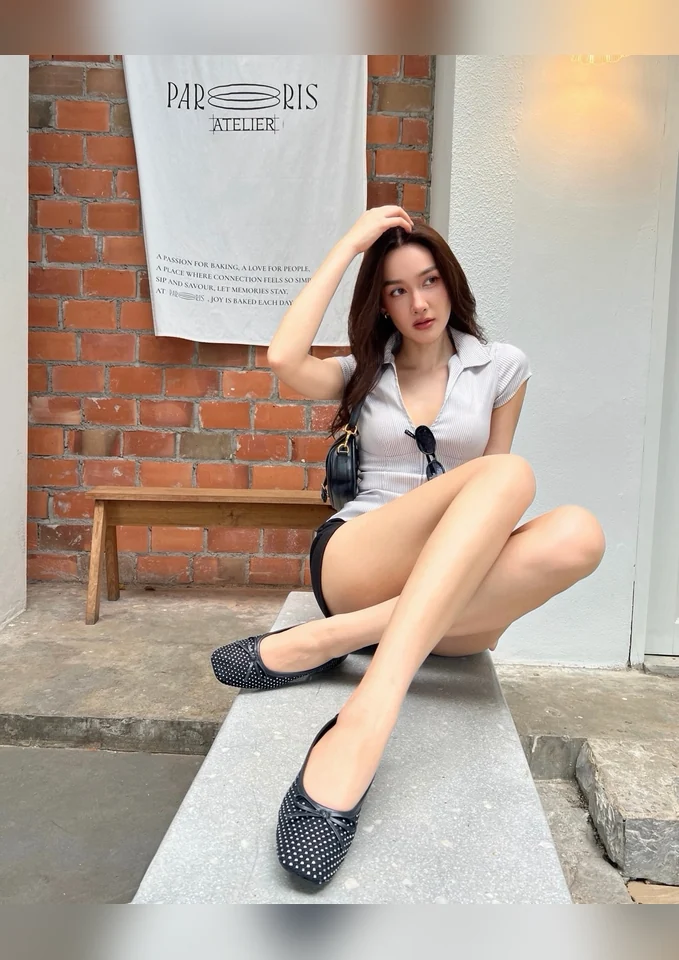 ภาพบุคคลและผลงาน รูปที่ 6