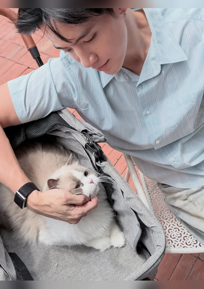 ภาพบุคคลและผลงาน รูปที่ 8