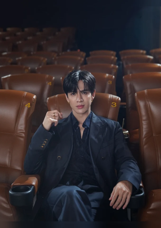 ภาพบุคคลและผลงาน รูปที่ 9