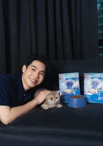เฟิร์ส คณพันธ์ รูปจาก Instagram ทางการ 4