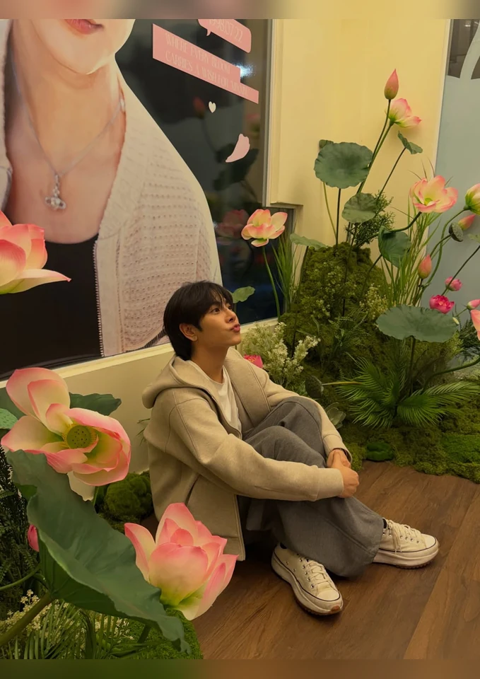 ภาพบุคคลและผลงาน รูปที่ 9