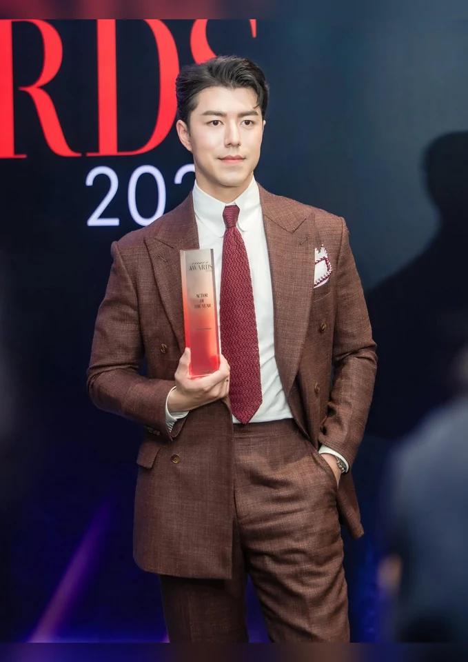 ภาพบุคคลและผลงาน รูปที่ 5