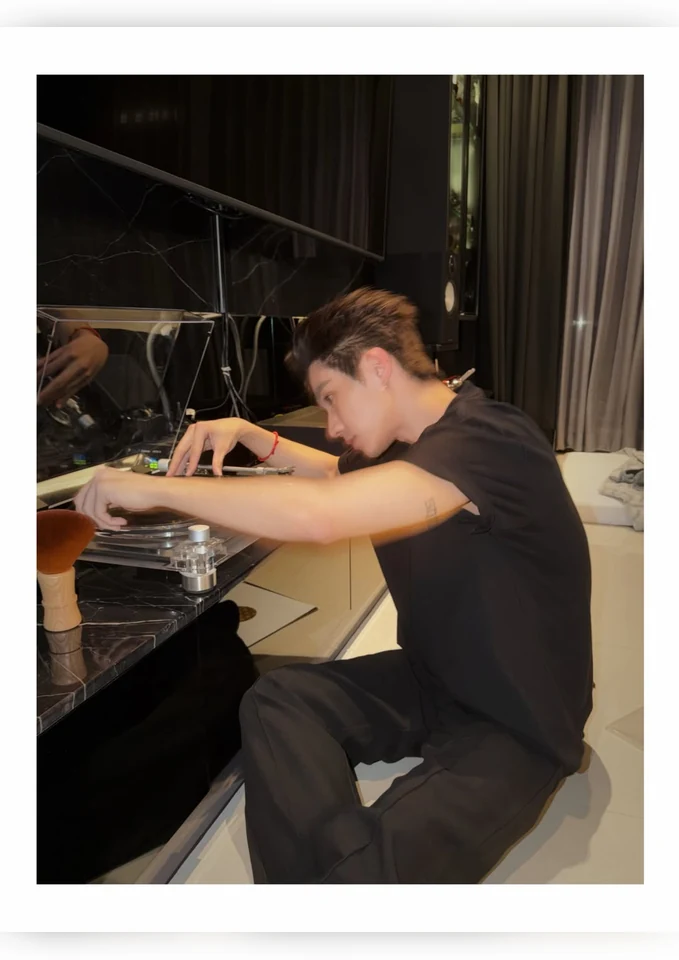 ภาพบุคคลและผลงาน รูปที่ 8
