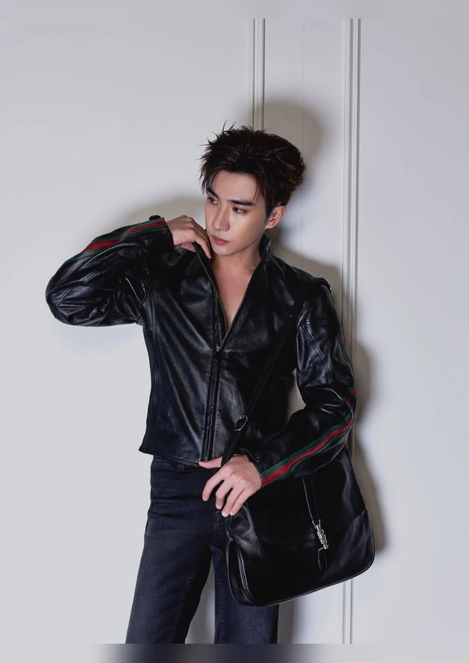 ภาพบุคคลและผลงาน รูปที่ 9