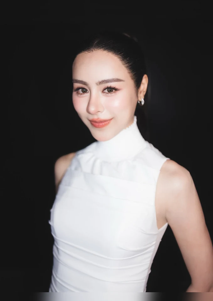 ภาพบุคคลและผลงาน รูปที่ 7