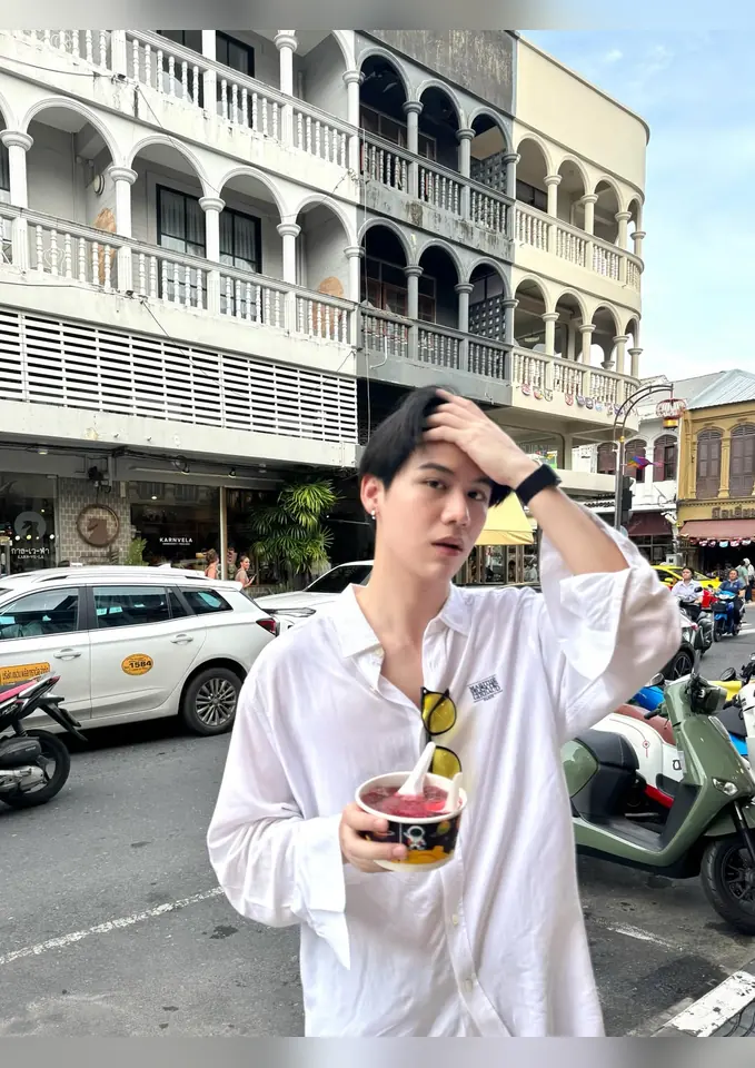 ภาพบุคคลและผลงาน รูปที่ 6