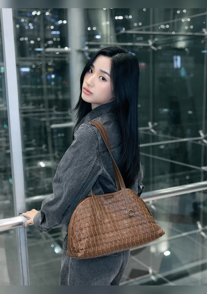 ภาพบุคคลและผลงาน รูปที่ 8